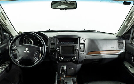 Mitsubishi Pajero IV, 2007 год, 999 777 рублей, 13 фотография