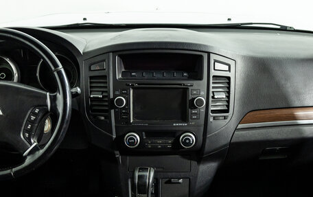 Mitsubishi Pajero IV, 2007 год, 999 777 рублей, 14 фотография