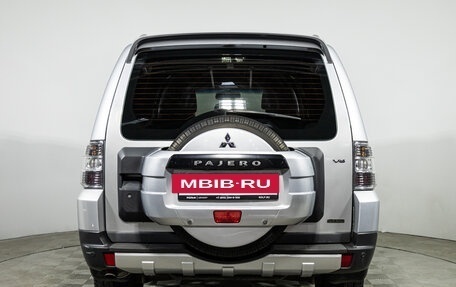Mitsubishi Pajero IV, 2007 год, 999 777 рублей, 6 фотография