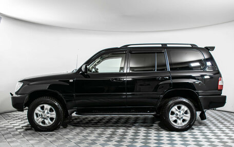 Toyota Land Cruiser 100 рестайлинг 2, 2007 год, 2 077 000 рублей, 8 фотография