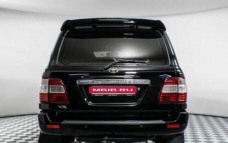 Toyota Land Cruiser 100 рестайлинг 2, 2007 год, 2 077 000 рублей, 6 фотография