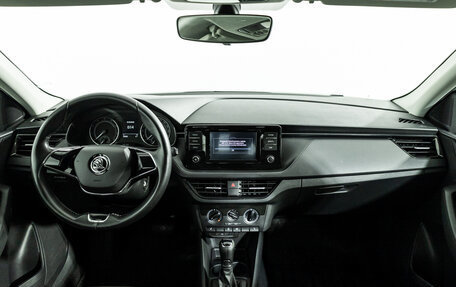 Skoda Rapid II, 2022 год, 1 648 000 рублей, 13 фотография