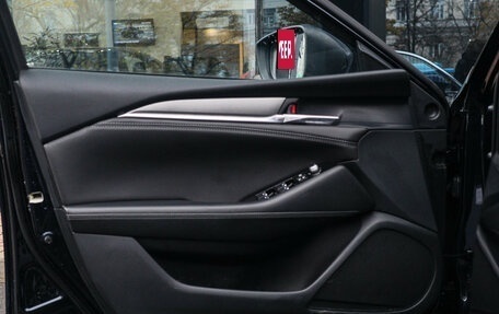 Mazda 6, 2022 год, 2 650 000 рублей, 15 фотография