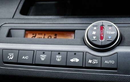 Honda Freed I, 2014 год, 1 199 000 рублей, 18 фотография