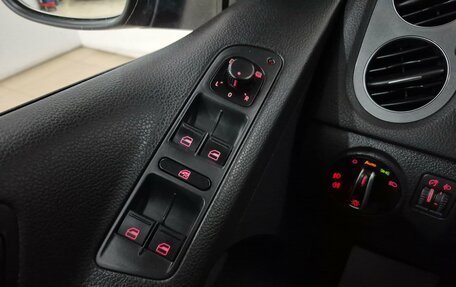 Volkswagen Tiguan I, 2012 год, 1 000 000 рублей, 11 фотография