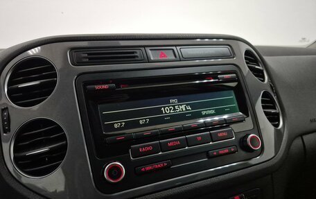 Volkswagen Tiguan I, 2012 год, 1 000 000 рублей, 20 фотография