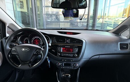 KIA cee'd III, 2013 год, 1 180 000 рублей, 24 фотография