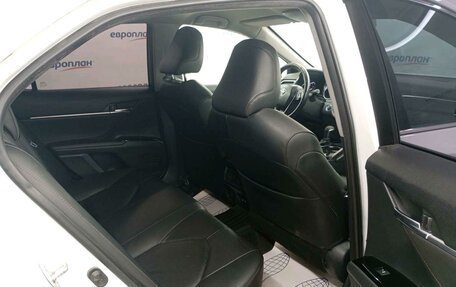 Toyota Camry, 2019 год, 1 660 500 рублей, 14 фотография