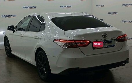 Toyota Camry, 2019 год, 1 660 500 рублей, 4 фотография