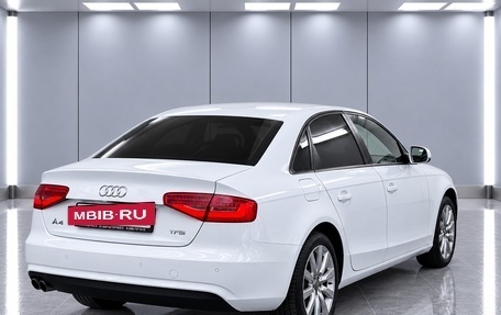 Audi A4, 2015 год, 1 235 000 рублей, 4 фотография