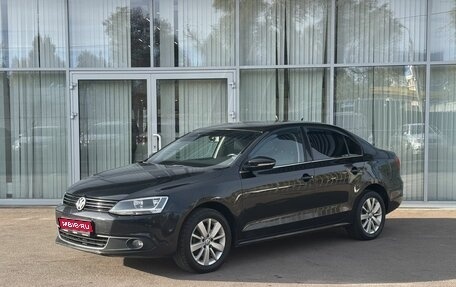 Volkswagen Jetta VI, 2013 год, 1 070 000 рублей, 1 фотография
