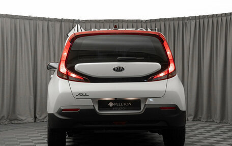 KIA Soul III, 2020 год, 1 990 000 рублей, 6 фотография