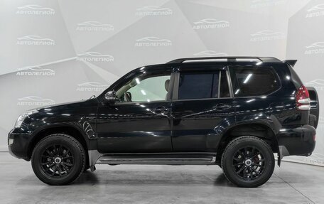 Toyota Land Cruiser Prado 120 рестайлинг, 2005 год, 2 000 000 рублей, 8 фотография