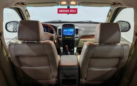 Toyota Land Cruiser Prado 120 рестайлинг, 2005 год, 2 000 000 рублей, 19 фотография
