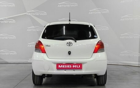 Toyota Vitz, 2010 год, 650 000 рублей, 4 фотография