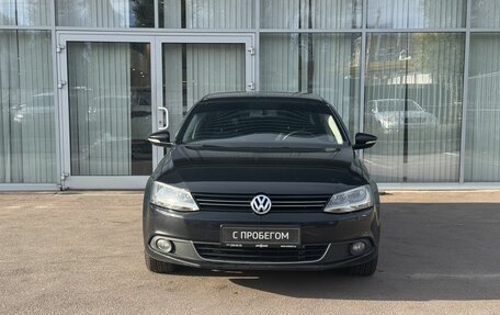 Volkswagen Jetta VI, 2013 год, 1 070 000 рублей, 2 фотография