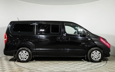Hyundai H-1 II рестайлинг, 2017 год, 2 250 000 рублей, 4 фотография
