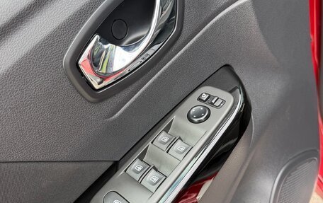 Renault Kaptur I рестайлинг, 2019 год, 2 000 000 рублей, 25 фотография