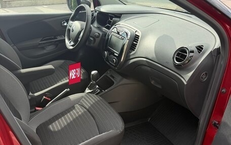 Renault Kaptur I рестайлинг, 2019 год, 2 000 000 рублей, 18 фотография