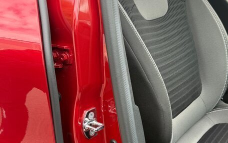 Renault Kaptur I рестайлинг, 2019 год, 2 000 000 рублей, 37 фотография