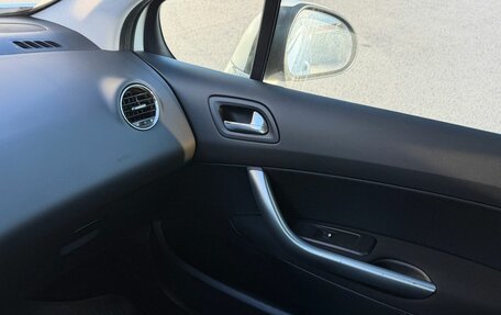 Peugeot 408 I рестайлинг, 2012 год, 1 085 000 рублей, 18 фотография