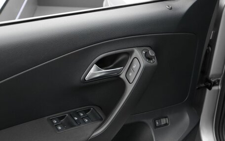 Volkswagen Polo VI (EU Market), 2018 год, 1 579 000 рублей, 17 фотография