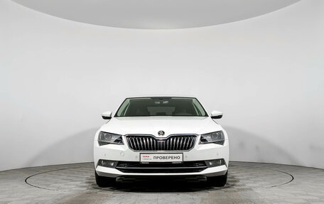 Skoda Superb III рестайлинг, 2019 год, 2 300 000 рублей, 2 фотография