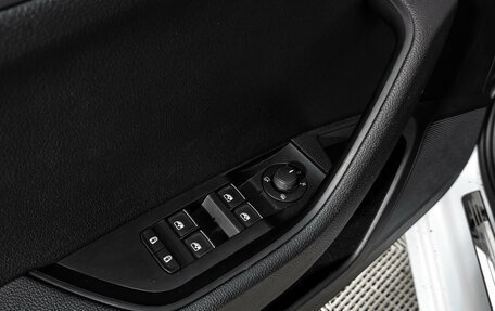 Skoda Superb III рестайлинг, 2019 год, 2 300 000 рублей, 10 фотография
