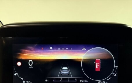 KIA Carnival, 2021 год, 3 690 000 рублей, 23 фотография