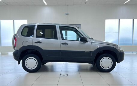 Chevrolet Niva I рестайлинг, 2016 год, 790 000 рублей, 6 фотография