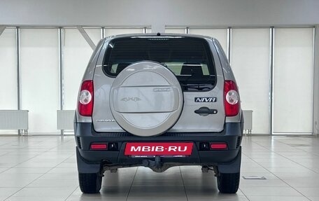 Chevrolet Niva I рестайлинг, 2016 год, 790 000 рублей, 8 фотография