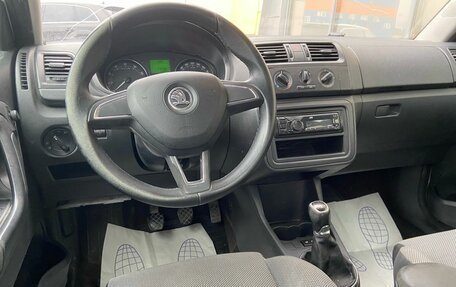 Skoda Fabia II, 2013 год, 449 000 рублей, 7 фотография