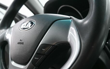 KIA Rio III рестайлинг, 2016 год, 829 900 рублей, 9 фотография