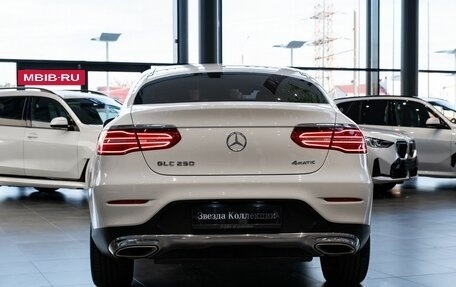 Mercedes-Benz GLC Coupe, 2018 год, 4 000 000 рублей, 4 фотография
