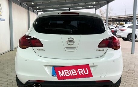 Opel Astra J, 2010 год, 749 000 рублей, 4 фотография