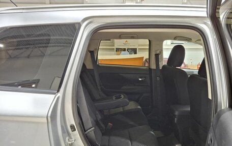 Mitsubishi Outlander III рестайлинг 3, 2016 год, 1 940 000 рублей, 17 фотография