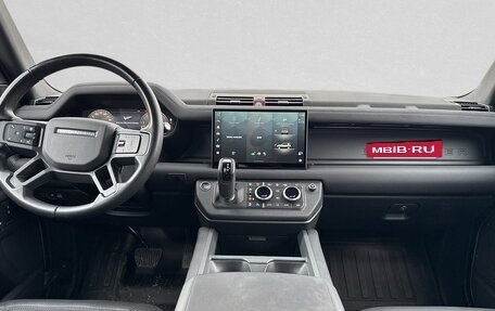 Land Rover Defender II, 2024 год, 9 334 000 рублей, 4 фотография