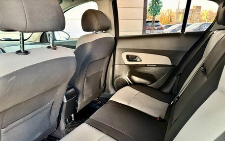 Chevrolet Cruze II, 2013 год, 679 000 рублей, 9 фотография