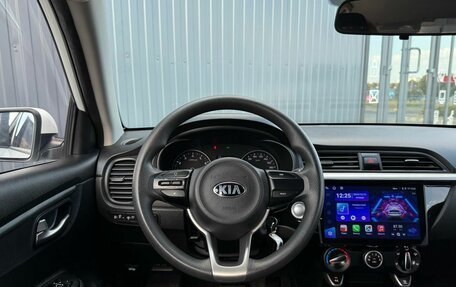 KIA Rio IV, 2018 год, 1 349 000 рублей, 11 фотография
