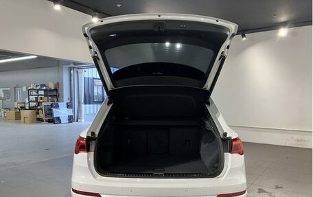Audi Q3, 2023 год, 1 893 911 рублей, 7 фотография