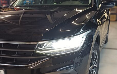 Volkswagen Tiguan II, 2020 год, 3 700 000 рублей, 8 фотография
