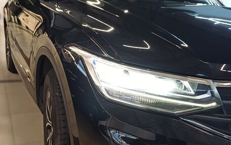 Volkswagen Tiguan II, 2020 год, 3 700 000 рублей, 9 фотография