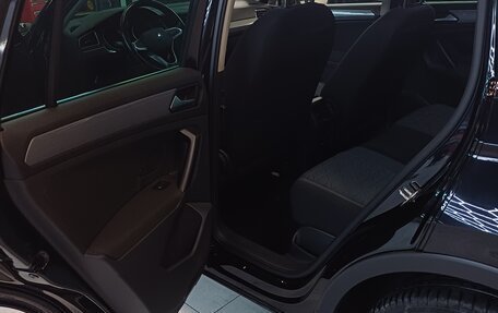 Volkswagen Tiguan II, 2020 год, 3 700 000 рублей, 18 фотография