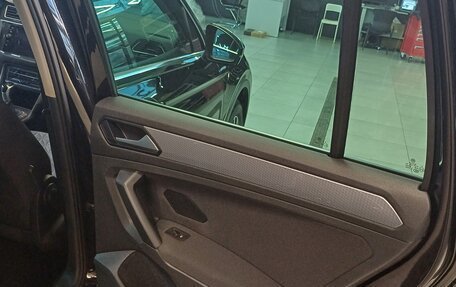 Volkswagen Tiguan II, 2020 год, 3 700 000 рублей, 21 фотография