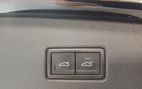 Volkswagen Tiguan II, 2020 год, 3 700 000 рублей, 20 фотография