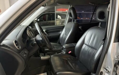 Toyota RAV4, 2005 год, 850 000 рублей, 12 фотография