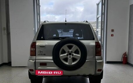 Toyota RAV4, 2005 год, 850 000 рублей, 5 фотография