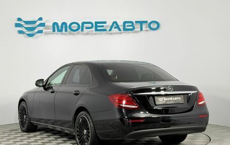 Mercedes-Benz E-Класс, 2019 год, 2 320 000 рублей, 7 фотография