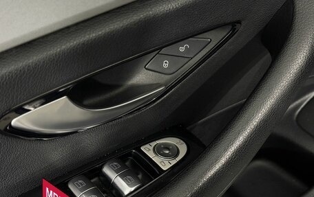 Mercedes-Benz E-Класс, 2019 год, 2 320 000 рублей, 11 фотография