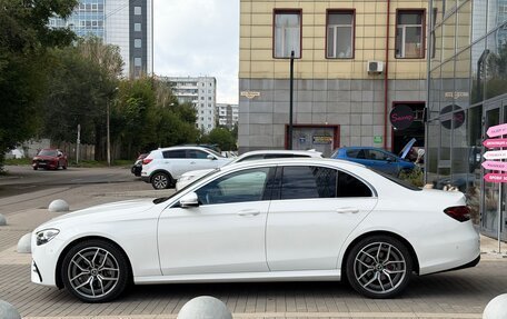 Mercedes-Benz E-Класс, 2021 год, 3 650 000 рублей, 3 фотография
